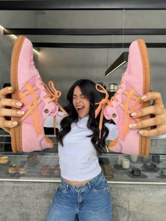 ASICS SKYHAND™ OG Sneakers New! - Picture 4 of 11